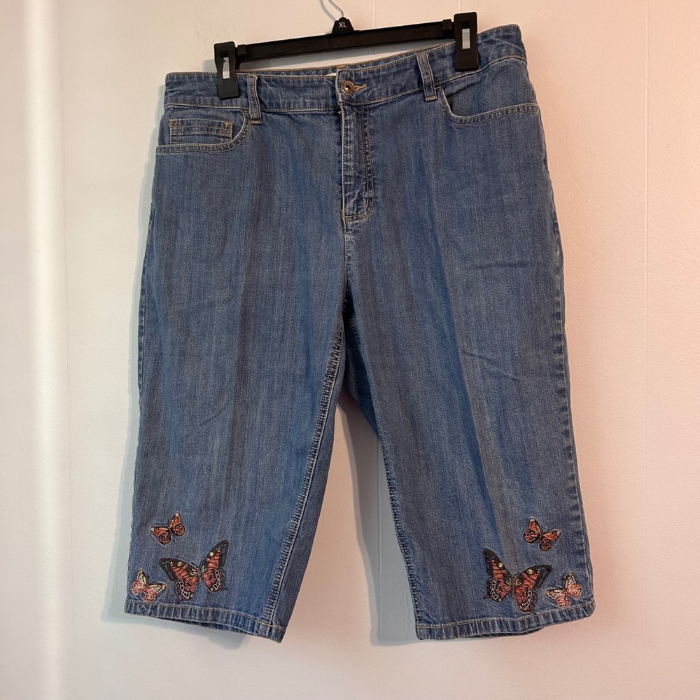 Christopher & Banks Womens Size 12 Butterfly Embroidered Denim Capri Jeans Blue